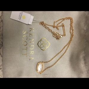 Kendra Scott Necklace with tags